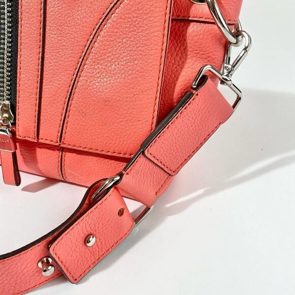 Milly coral leather statement zipper shoulder bag - Picture 5 of 16